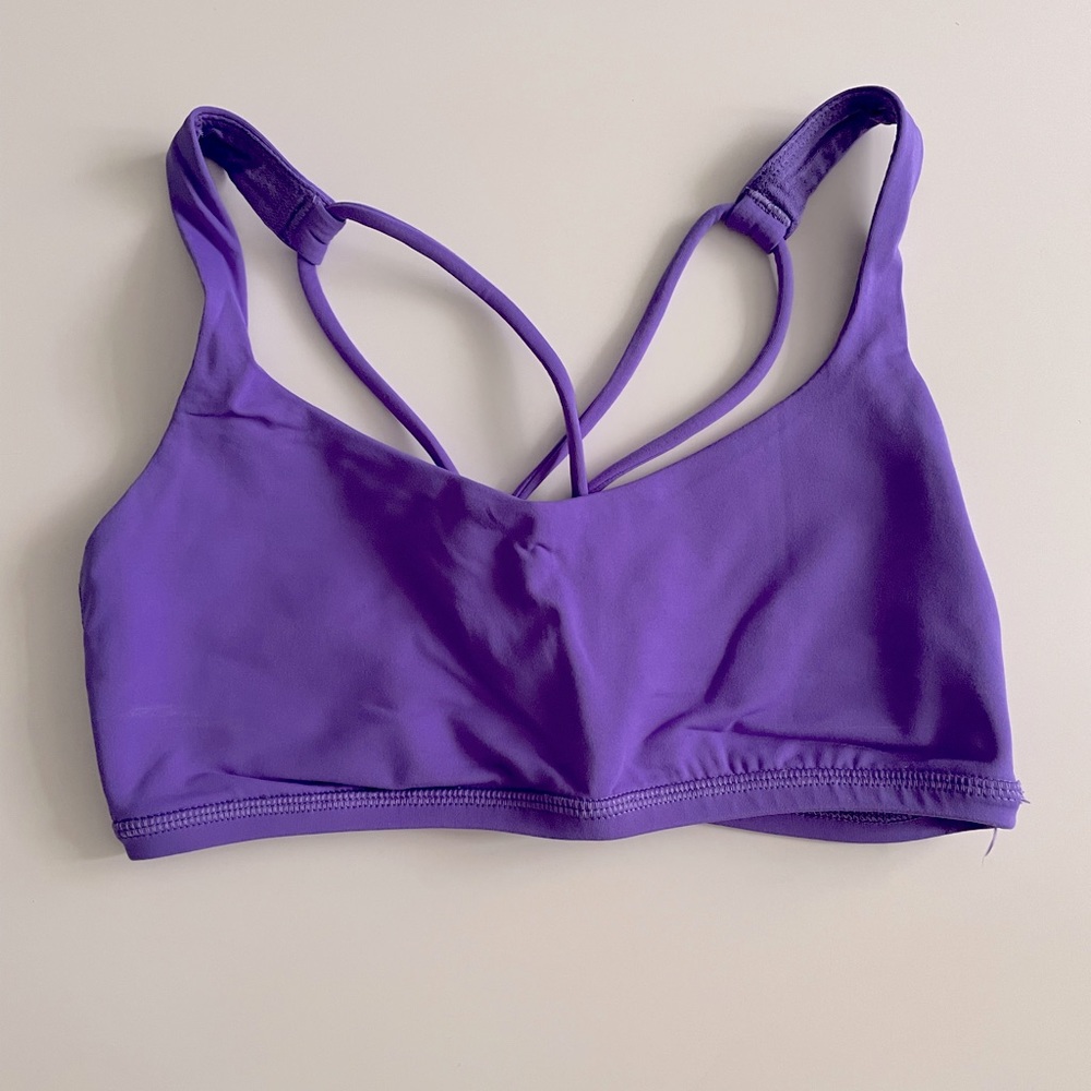 Lululemon sport bra